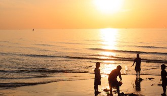 Cha Am Beach