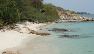 Ao Nuan Beach